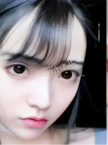 广州大学生陈丽媛情侣泄密